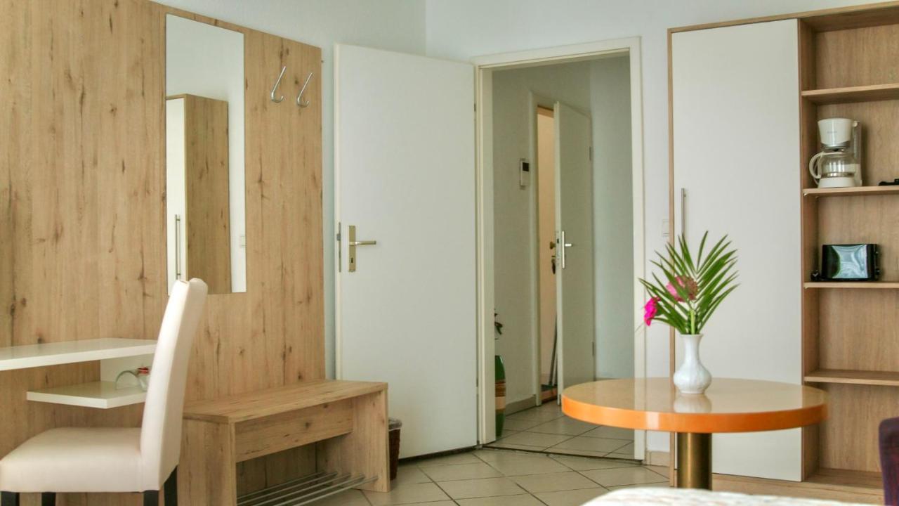 Pension Tokus Nuremberg Extérieur photo