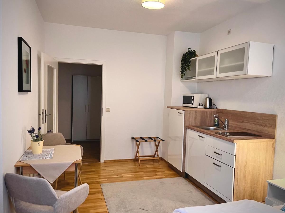 Pension Tokus Nuremberg Extérieur photo