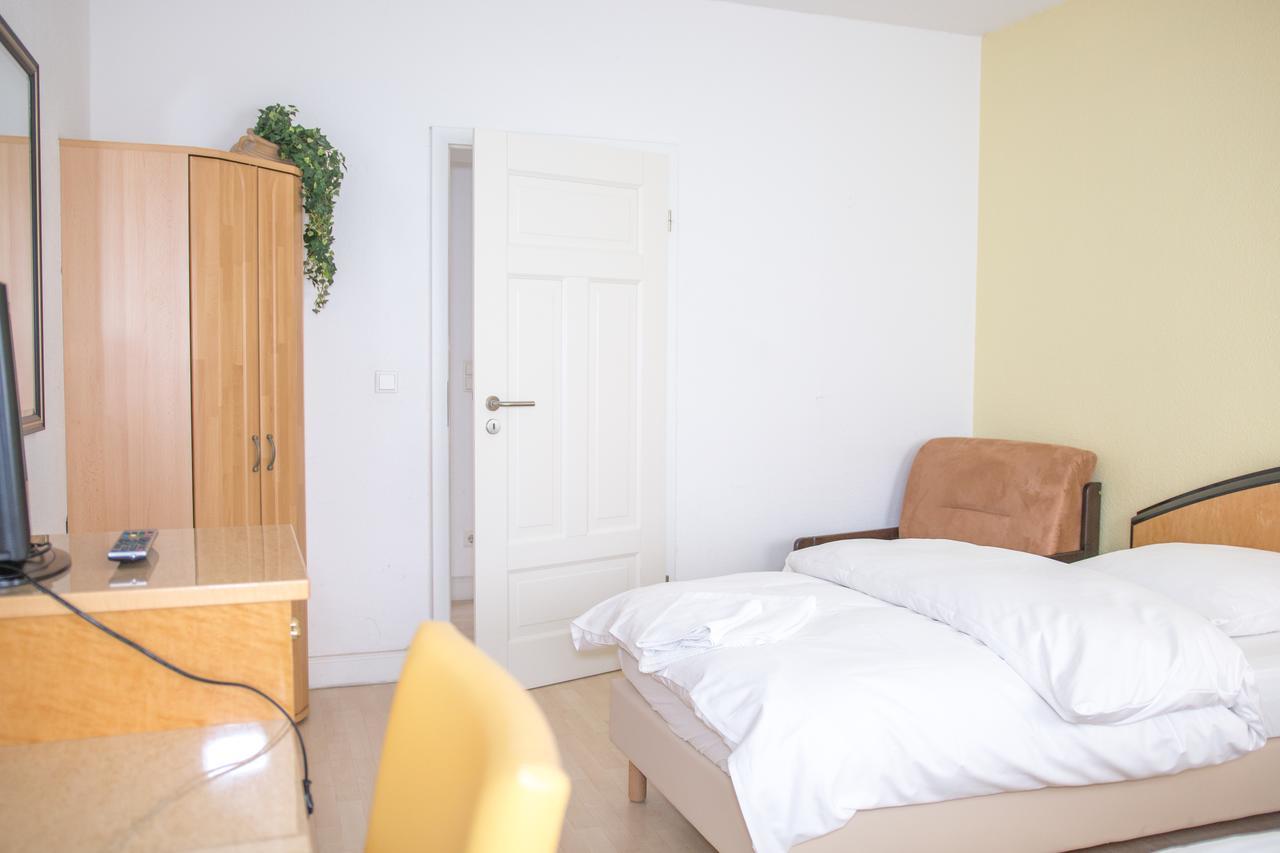 Pension Tokus Nuremberg Extérieur photo